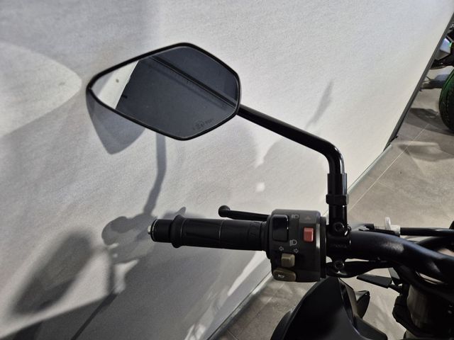 kawasaki - z1000-abs