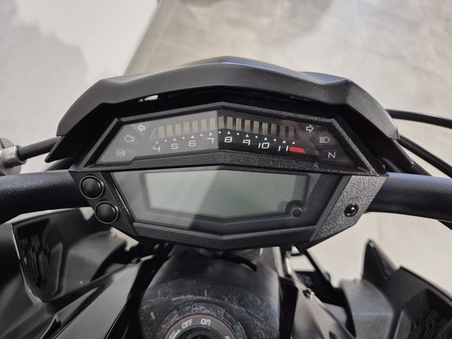 kawasaki - z1000-abs
