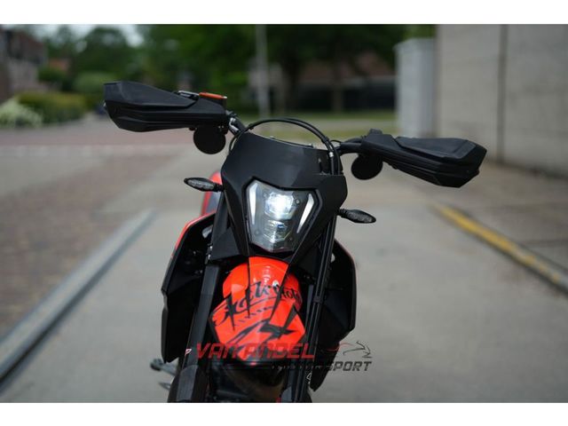 ktm - 690-smc-r