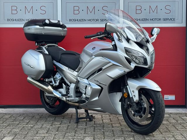 yamaha - fjr-1300