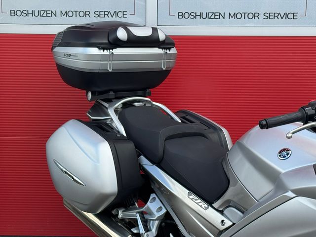 yamaha - fjr-1300