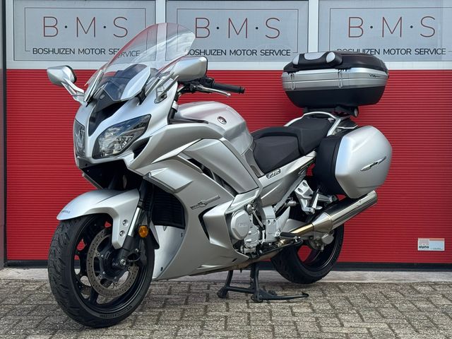 yamaha - fjr-1300