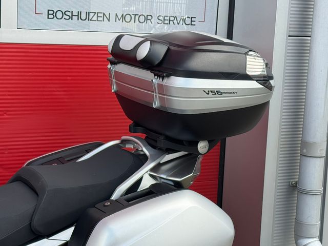 yamaha - fjr-1300