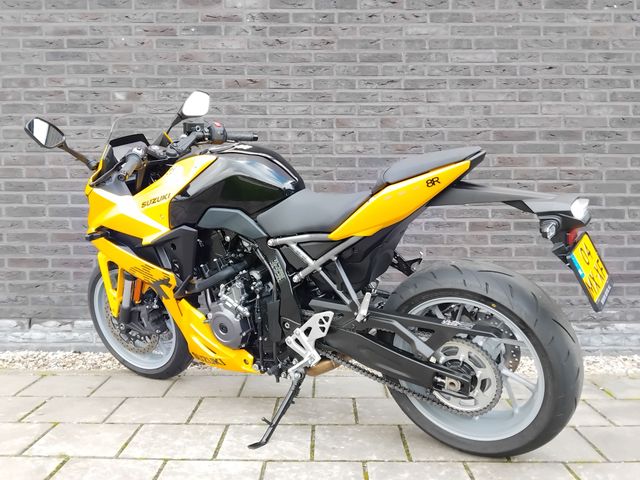 suzuki - gsx-8r