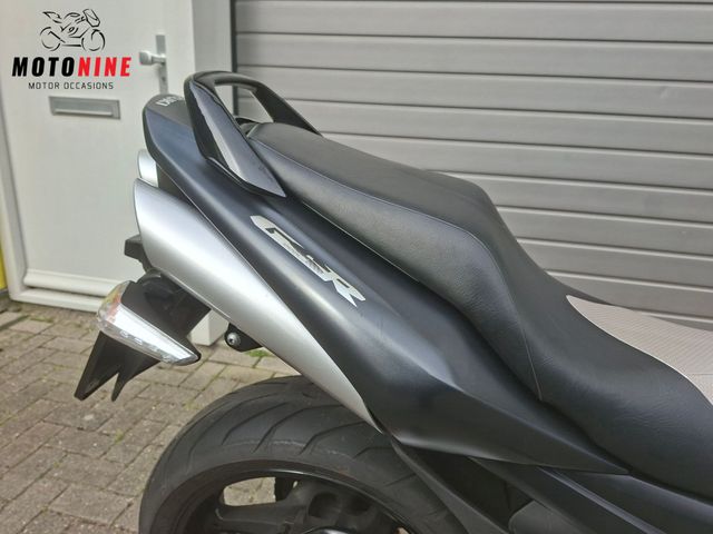 suzuki - gsr-600