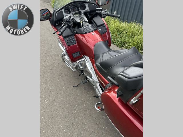 honda - gl-1800-goldwing-abs