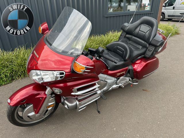 honda - gl-1800-goldwing-abs