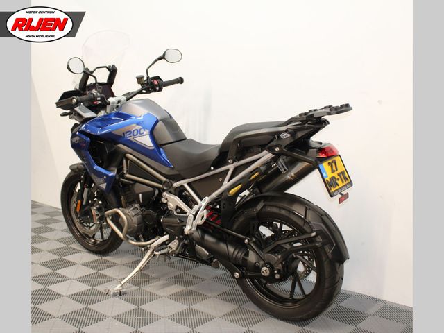 triumph - tiger-1200-gt-pro