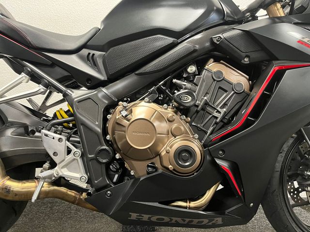 honda - cbr-650-r