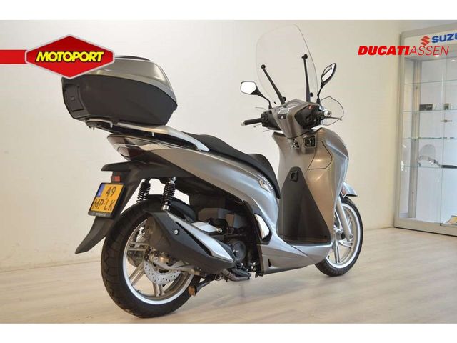 honda - sh-300i---abs