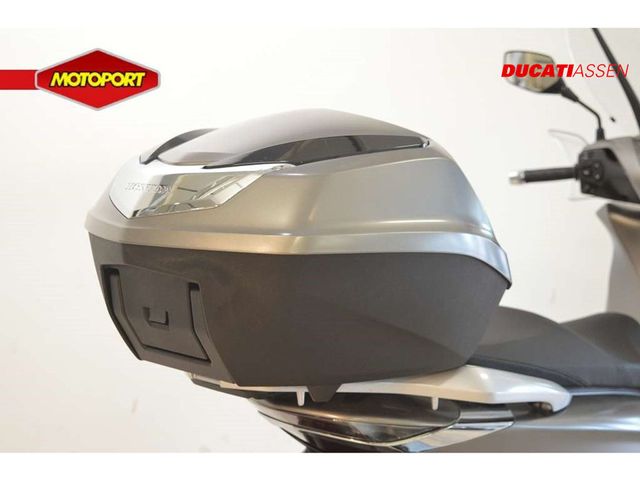 honda - sh-300i---abs