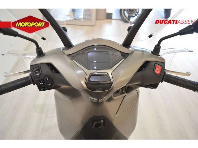 honda - sh-300i---abs