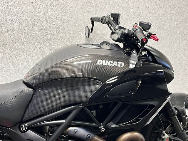 ducati - diavel-carbon
