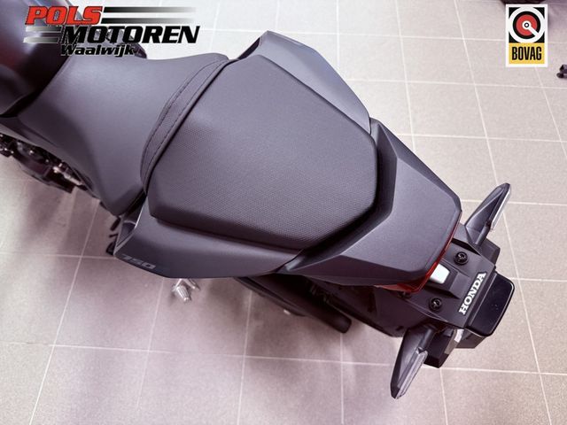 honda - cb-750-hornet