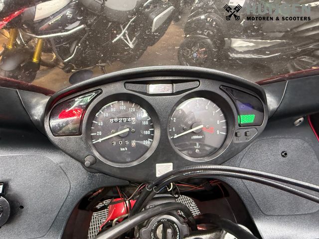 honda - nt-650-v-deauville
