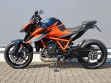 KTM 1290 SUPER DUKE R