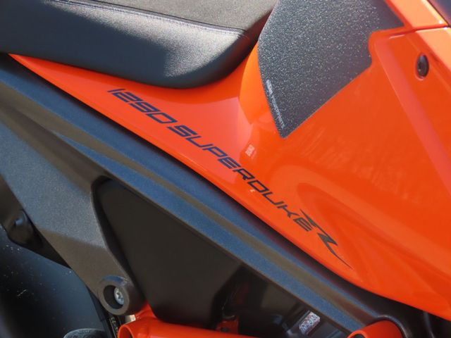 ktm - 1290-super-duke-r