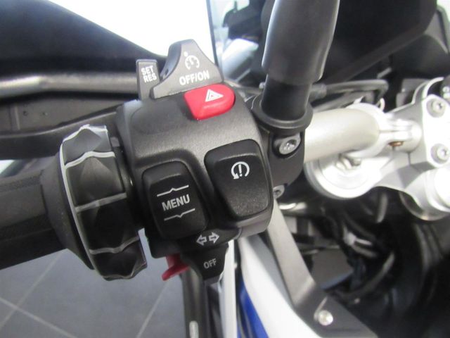 bmw - f-900-gs