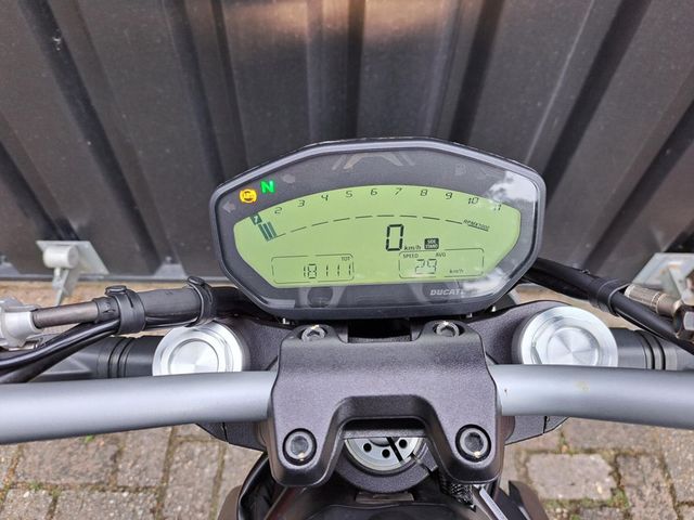 ducati - monster-797--