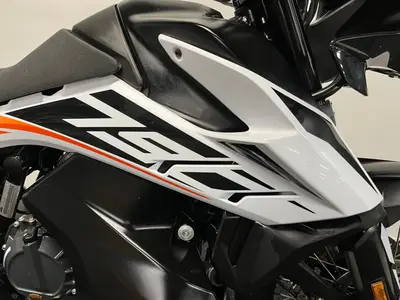 KTM 790 ADVENTURE – foto 3