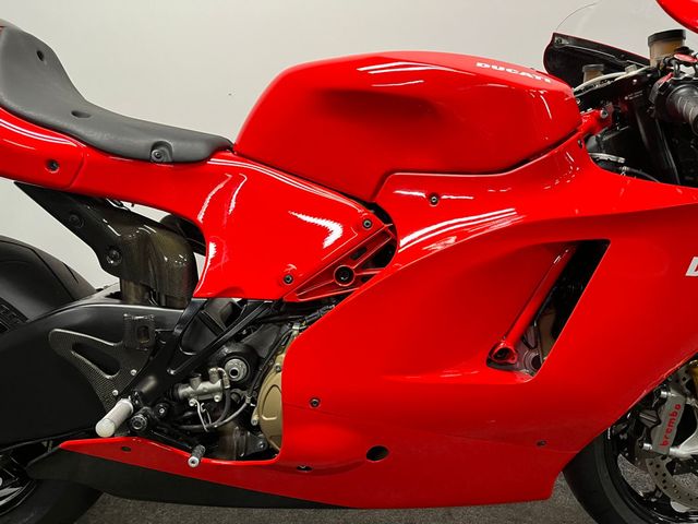 ducati - d-16-rr-desmosedici