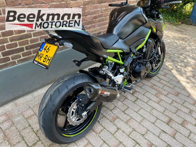 kawasaki - z900