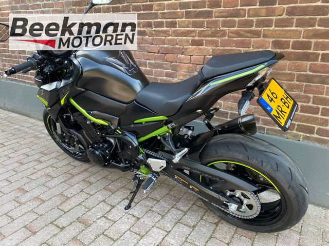 kawasaki - z900