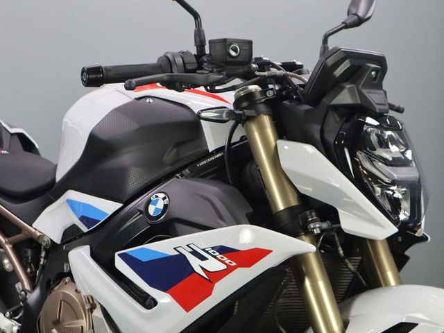 bmw - s-1000-r
