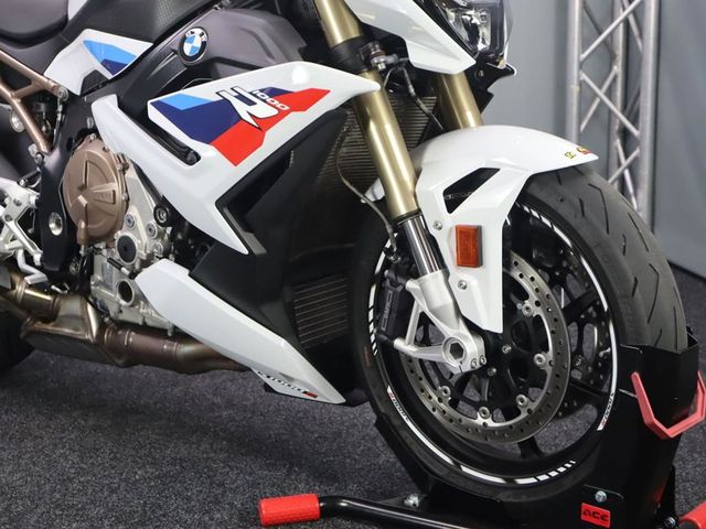 bmw - s-1000-r