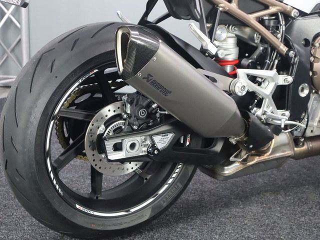 bmw - s-1000-r