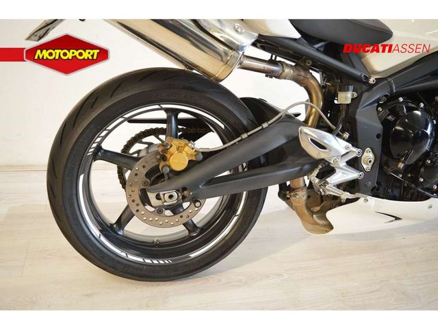 triumph - street-triple-675