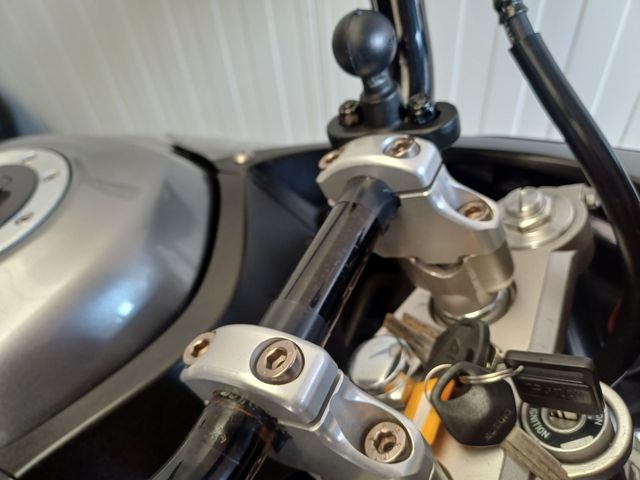 suzuki - v-strom-dl-1000