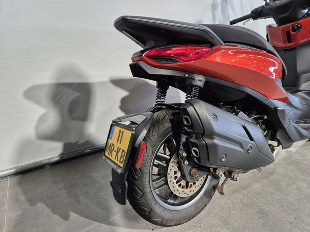 piaggio - beverly-400-s