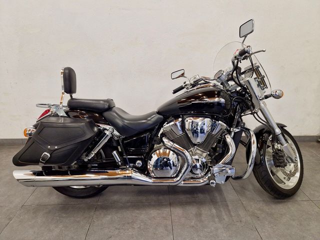 honda - vtx-1800