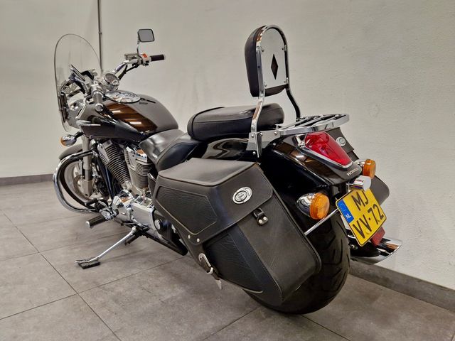 honda - vtx-1800