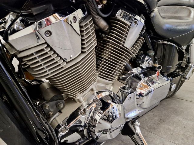 honda - vtx-1800