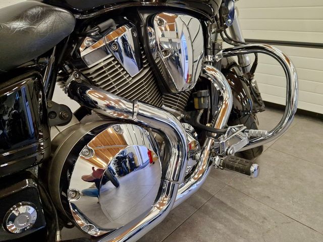 honda - vtx-1800
