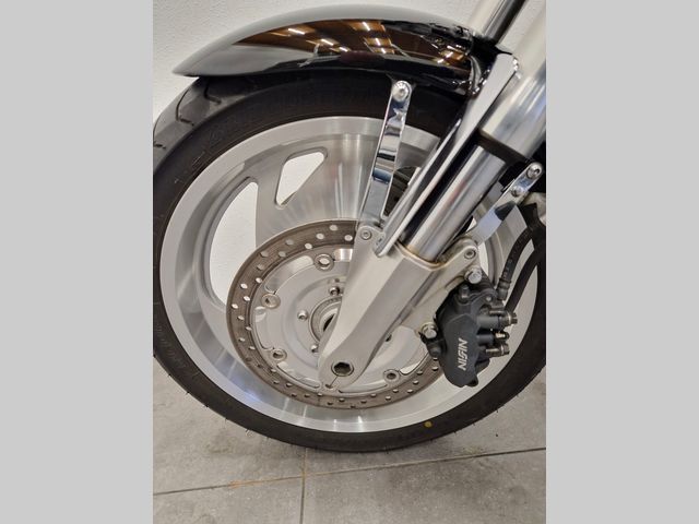 honda - vtx-1800