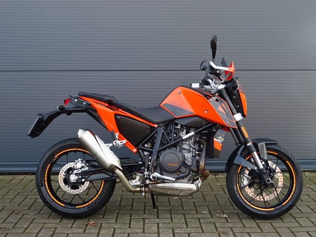 ktm - 690-duke