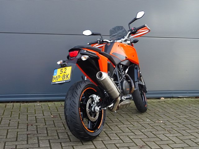 ktm - 690-duke