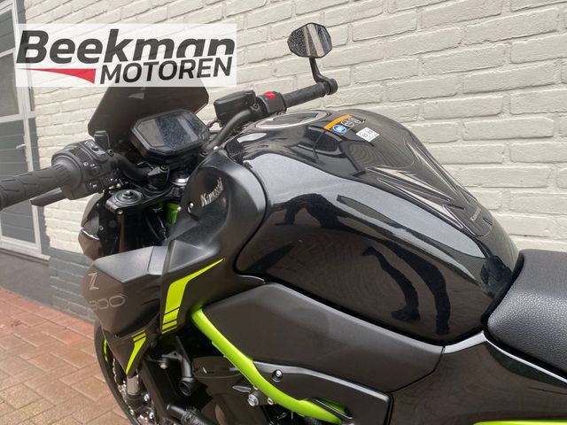 kawasaki - z900