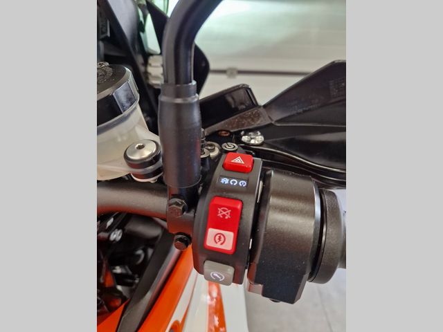 ktm - 1290-super-adventure-r