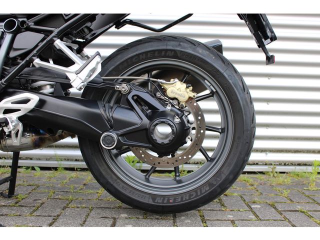 bmw - r-1250-rs