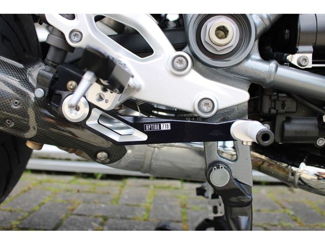 bmw - r-1250-rs