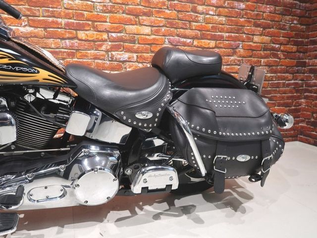 harley-davidson - heritage-softail-classic-flstc