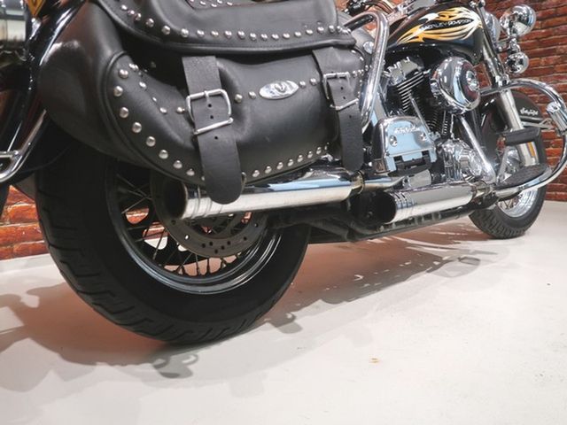 harley-davidson - heritage-softail-classic-flstc