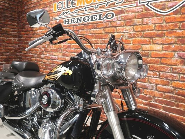 harley-davidson - heritage-softail-classic-flstc