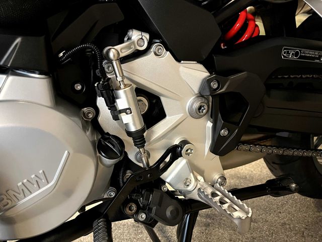 bmw - f-750-gs