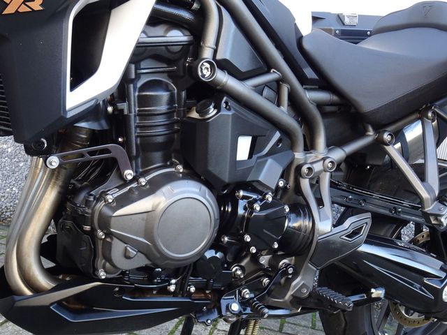 triumph - tiger-explorer-xrx