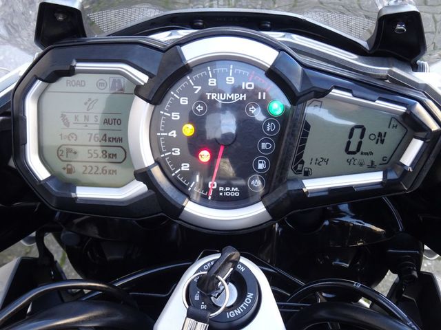 triumph - tiger-explorer-xrx